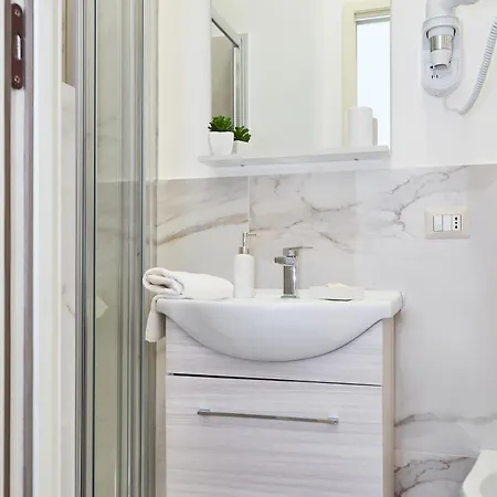 ゲストハウス Dimora Casanello レッチェ